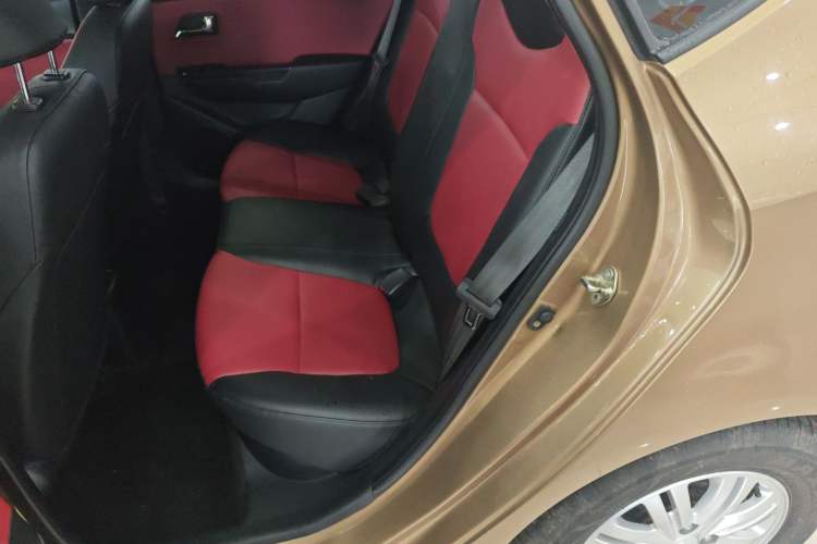 Used Kia K2 2012 Hatchback 1.4L Automatic Cool Edition
