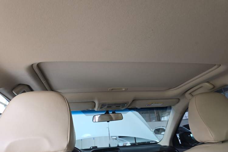 Used Toyota Camry 2016 2.0G 10th Anniversary Leading Edition