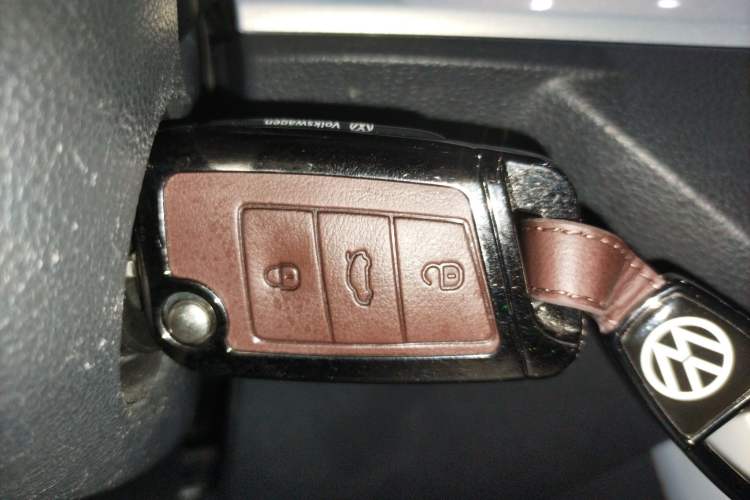 Used Volkswagen Polo 2019 Plus 1.5L Automatic Colorful Technology Edition Vehicle Key