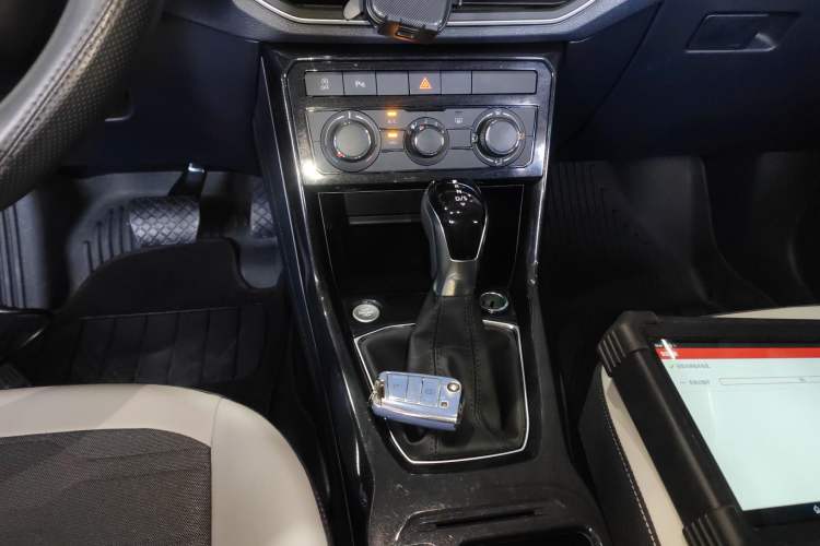 Used Volkswagen Tharu 2026 Model Xinrui 300TSI Ruiyi Edition