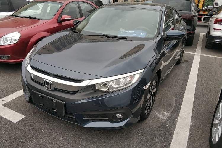 Used Honda Civic 2016 220TURBO CVT Luxury Edition