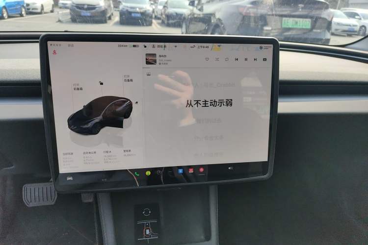 Used Tesla Model 3 2023 Rear-Wheel-Drive Version
