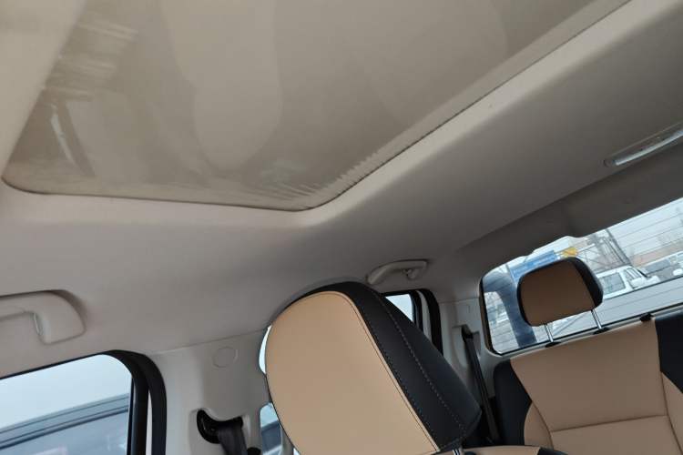 Used Great Wall Poer 2023 2.0T Commercial Version Automatic Diesel 4x4 Navigation Type Long Bed GW4D20M