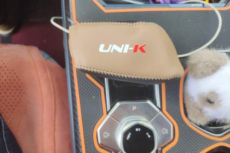 Used Changan UNI-K iDD 2022 Blue Whale iDD 130km 1.5T Excellence Model