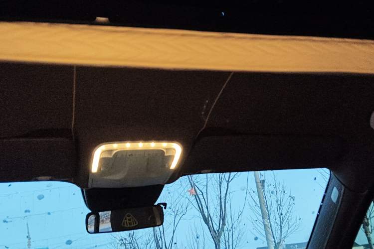 Used Mercedes-Benz Vito 2023 2.0T Business Version 7 Seats Headliner