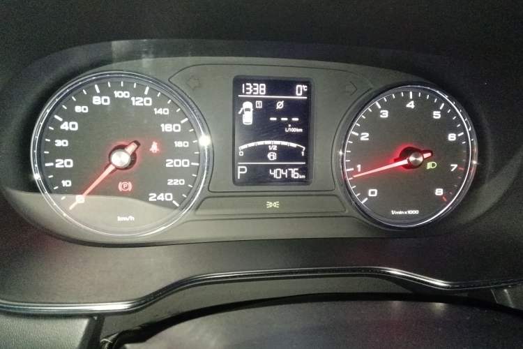 Used Roewe RX5 2022 330TGI Automatic National Style Edition