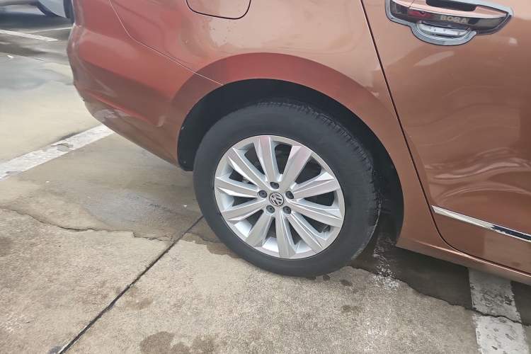 Used Volkswagen Bora 2018 1.5L Automatic Comfort Model Right Rear Wheel Hub