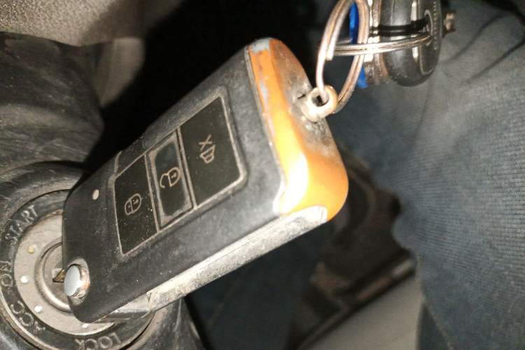 Used Wuling Hongguang 2015 1.2L S Base Model China V Standard