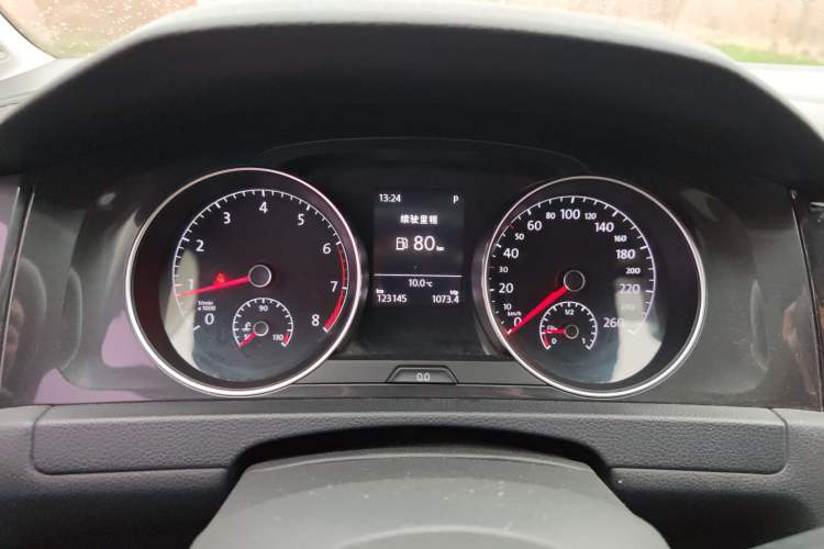 Used Volkswagen Golf 2018 230TSI Automatic Luxury Version