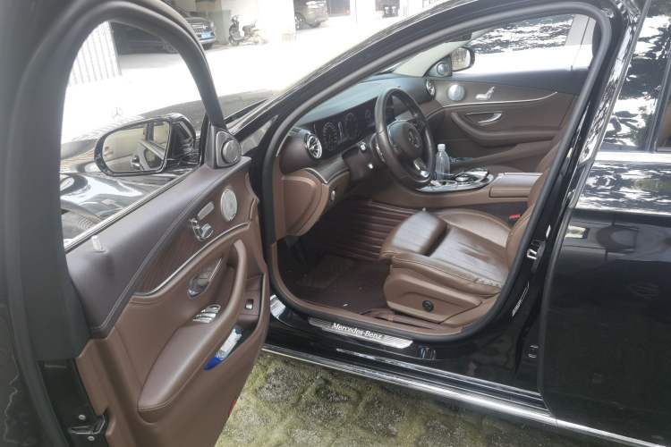 Used Mercedes-Benz E-Class 2019 E 200 L Driver Seat