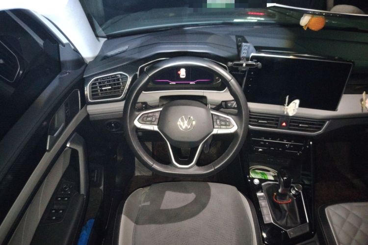 Used Volkswagen Tayron 2023 280TSI Two-Wheel-Drive Luxury Plus Advanced Version Steering Wheel