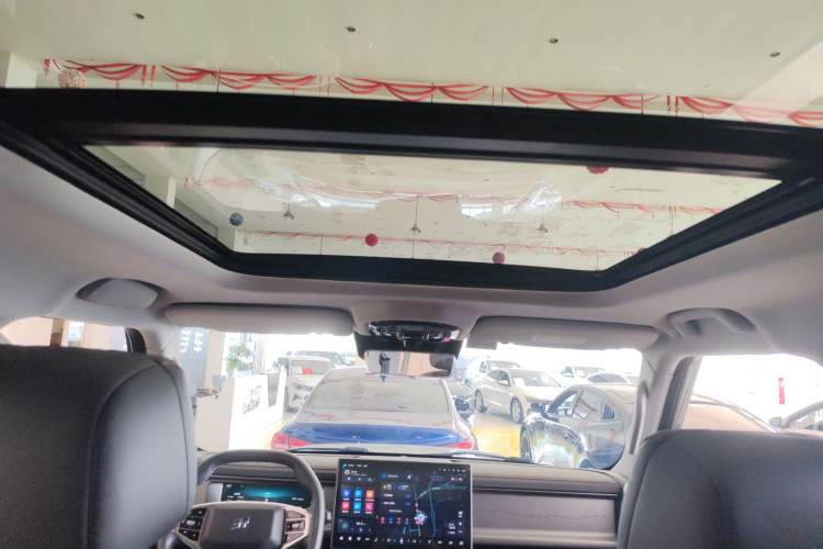 Used JETOUR Traveler 2023 2.0T All-Wheel-Drive CrossPRO Headliner