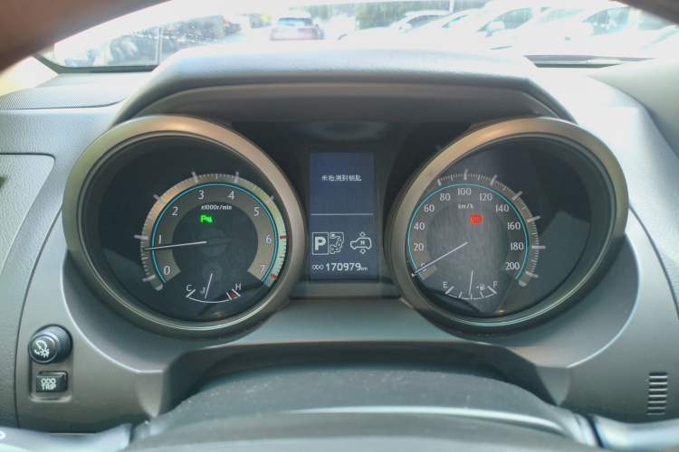 Used Toyota Prado 2010 4.0L Automatic VX NAVI
