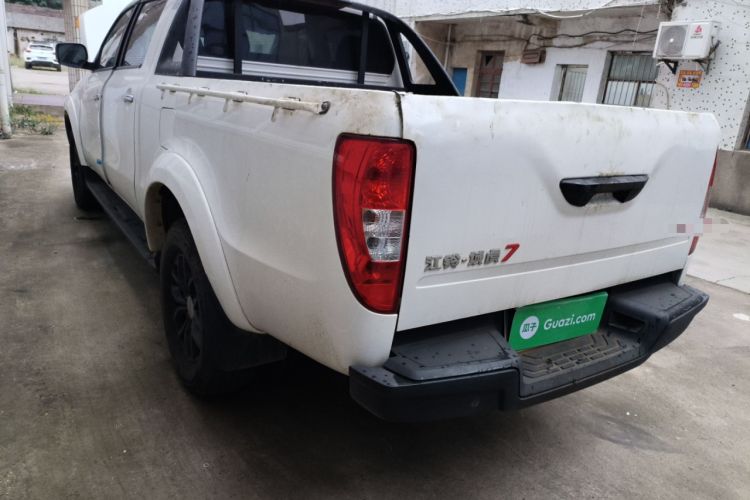 Used JMC Yuhu 7 2022 2.0T Automatic Gasoline Two-Wheel Drive Comfort Plus Long Wheelbase JX4G20A6L
