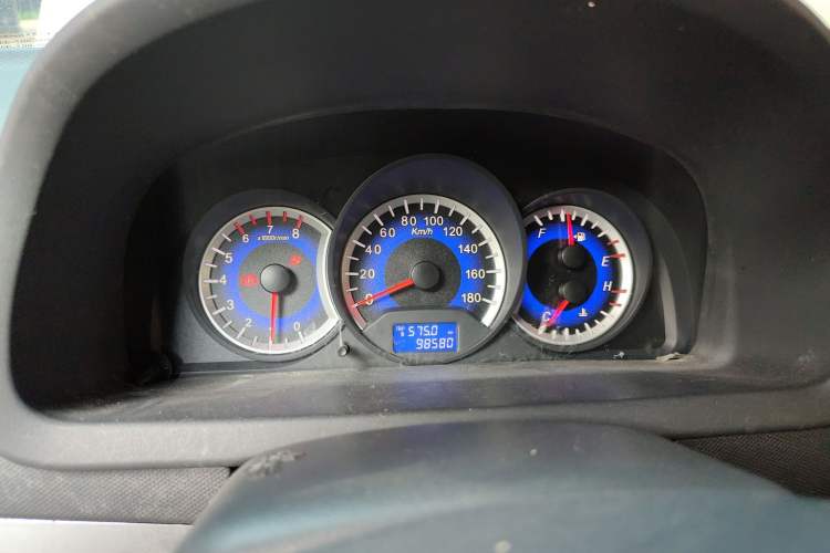 Used Suzuki Wagon R X5 2013 Cruise Edition 1.4L VVT Standard Model
