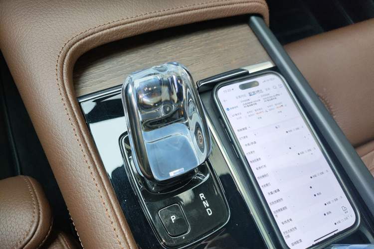Used Volvo S90 2022 B5 Zhiyuan Luxury Edition
