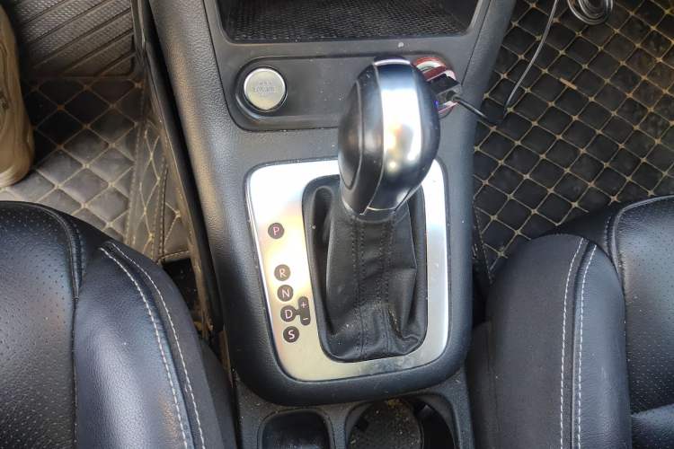 Used Volkswagen Tiguan L 2016 300TSI Automatic Two-Wheel Drive Luxury Edition
