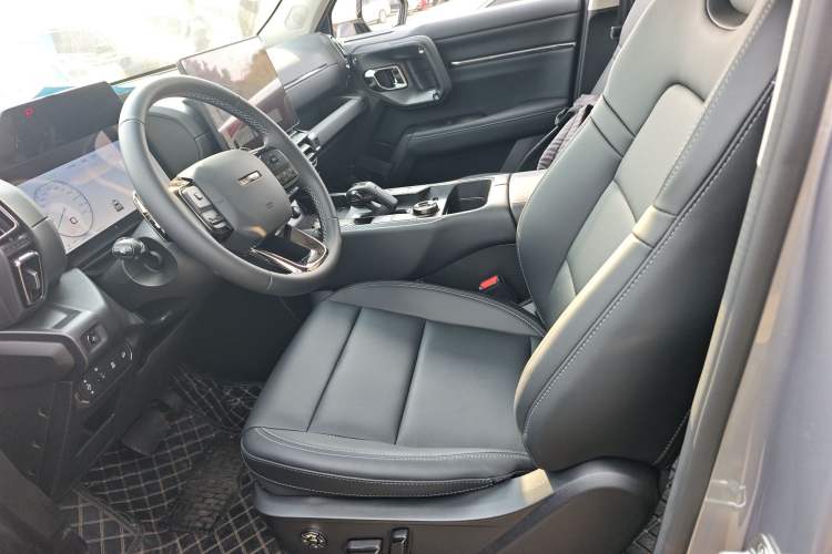 Used Haval H Dog 2023 2.0T All-Wheel-Drive Chaoye Plus Left Front Seat