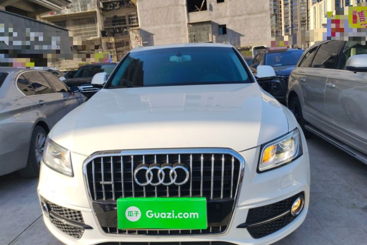 Used Audi Q5 2018 Collector's Edition 40 TFSI Technology Model
