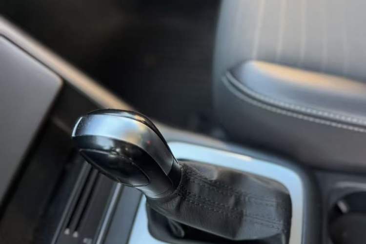 Used Volkswagen Tiguan L 2016 300TSI Automatic Two-Wheel Drive Trend Edition