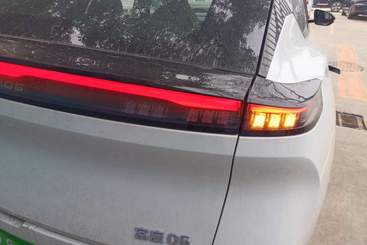 Used HEDMOS 06 2025 Model 520km