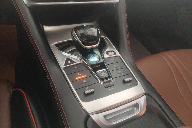 Used BYD Song PLUS 2020 1.5T Automatic Flagship Edition Gear Lever