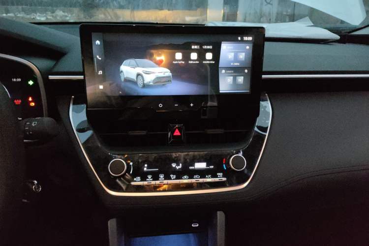 Used Toyota FRONTLANDER 2024 2.0L CVT Elite Plus Edition