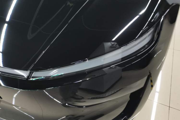 Used Tesla Model Y 2025 Rear-Wheel-Drive Version