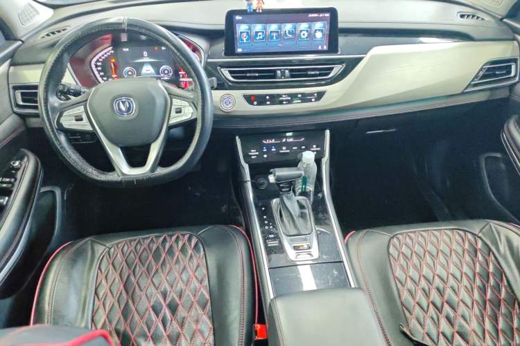 Used CHANGAN CS75 2018 280T Automatic Smart Edition China V-standard Center Console