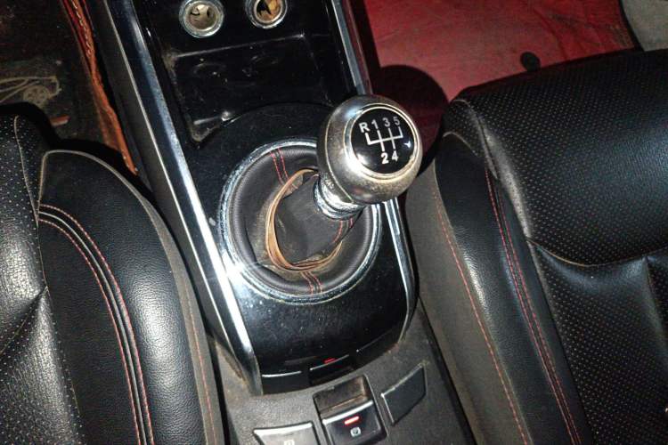 Used Zotye Domy X5 2017 Classic Edition 1.5T Manual Luxury Model