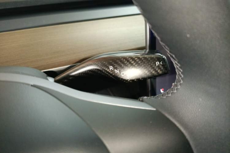 Used Tesla Model Y 2021 Long-Range All-Wheel-Drive Version 3D7
