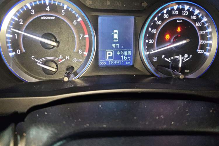 Used Toyota Highlander 2015 2.0T Four-Wheel Drive Luxury Edition 7-Seater