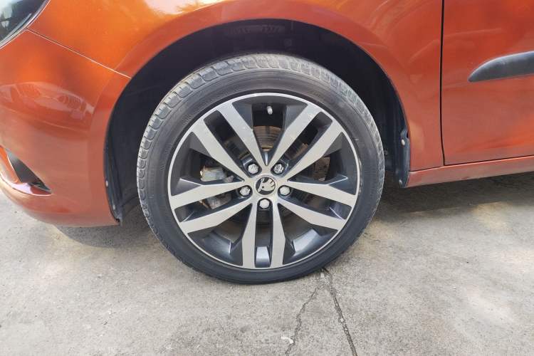 Used Skoda Fabia 2014 1.6L Automatic Sport Edition
