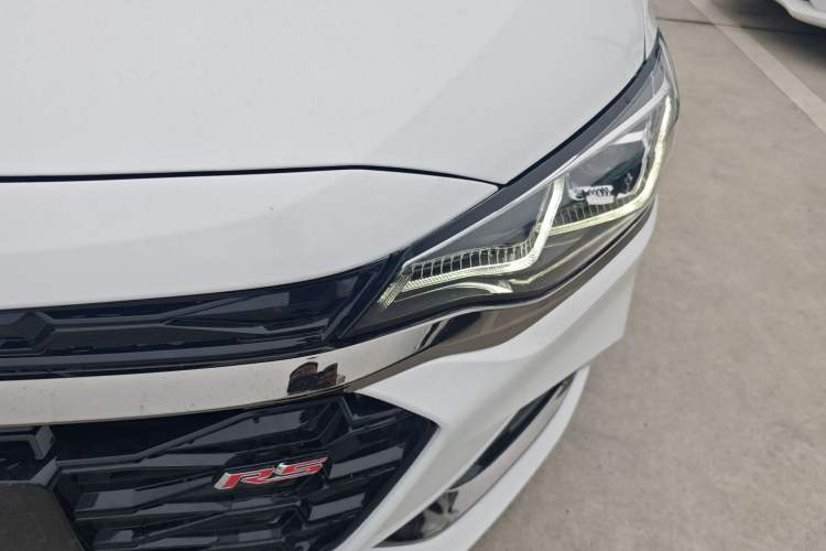 Used Chevrolet Monza 2020 Light Hybrid RS 330T Automatic Comfort Edition Left Front Headlight