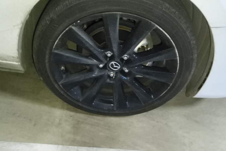 Used Mazda 3 Axela 2022 2.0L Automatic Zhiyao Edition Right Front Wheel Hub