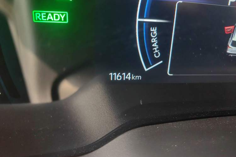 Used Toyota Corolla Cross 2023 Dual-Motor 2.0L Pioneer Edition
