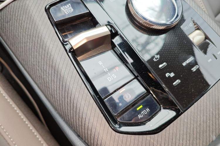 Used BMW X3 2025 xDrive25L Luxury Package