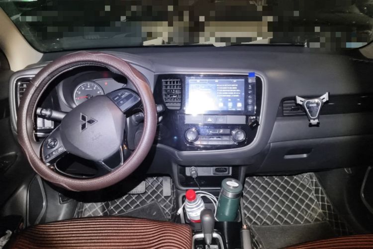 Used Mitsubishi Outlander 2018 2.0L Two-Wheel Drive Glory Edition 5 Seats