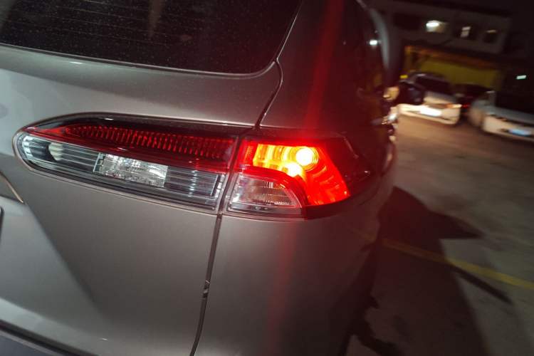 Used Toyota FRONTLANDER 2023 2.0L CVT Elite Edition