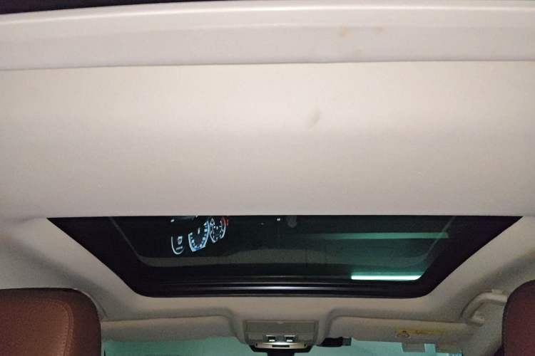 Used Jaguar XFL 2018 XFL 2.0T 250 PS Luxury Edition
