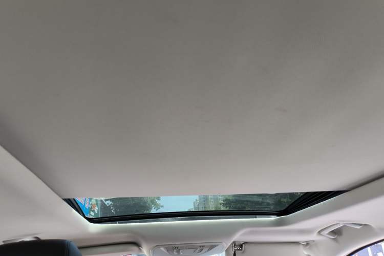 Used Ford Kuga 2019 EcoBoost 180 Two-Wheel-Drive Titanium Plus Model China V Standard