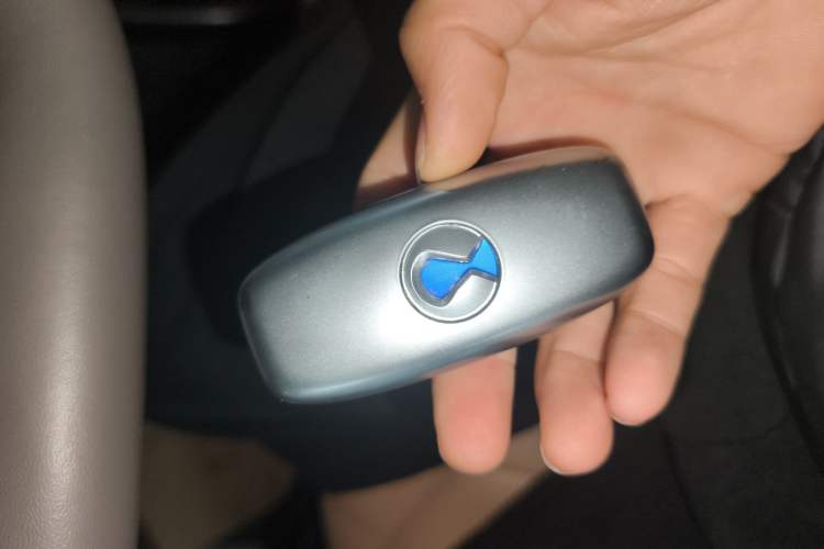 Used Denza D9 2022 DM-i 970 Four-Wheel Drive Flagship Model