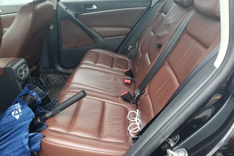 Used Volkswagen Tiguan 2015 1.8TSI Automatic Two-Wheel Drive Luxury Model Left Rear Seat