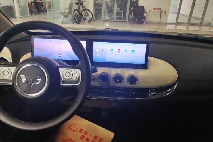 Used Wuling Bingo 2023 410 km Lingxi Deluxe Edition