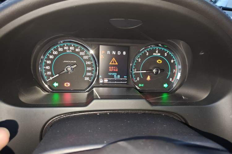 Used Jaguar XF 2013 XF 2.0T Cambridge Limited Edition
