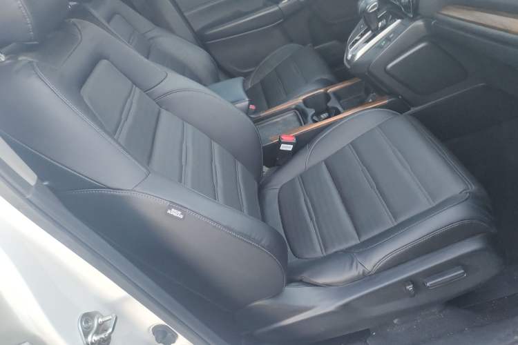 Used Honda CR-V 2019 240TURBO CVT 2WD Fashion Edition China VI Right Front Seat