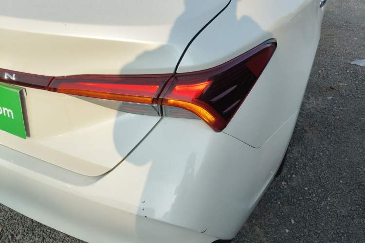 Used Toyota Avalon 2019 2.0L Luxury Edition China VI Standard
