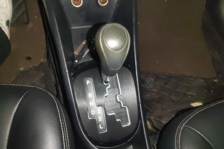 Used Kia K2 2015 Sedan 1.4L Automatic GLS
