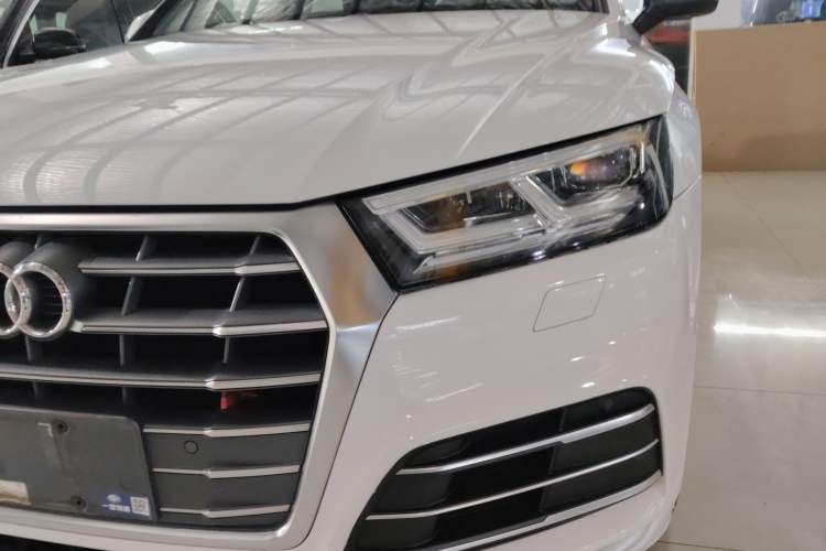 Used Audi Q5L 2020 Updated 40 TFSI Prestige Fashion Edition Left Front Headlight