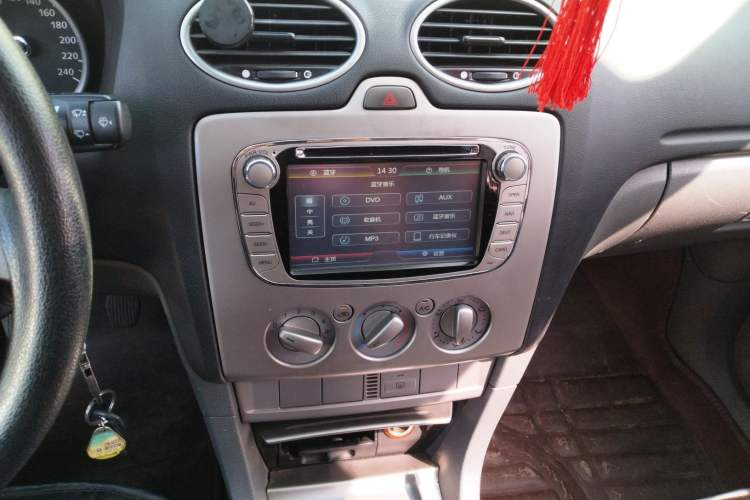 Used Ford Focus 2013 Hatchback Classic 1.8L Manual Base Model